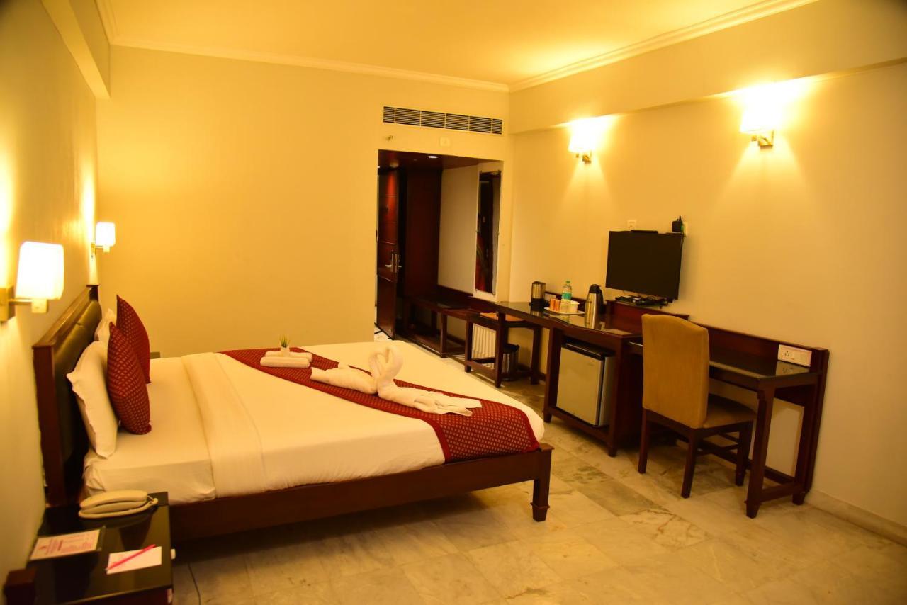 The Bhimas Residency Hotels Tirupati Exterior photo